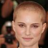 Natalie Portman : Même sans un cheveu, elle garde un charme fou !