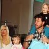 Tori Spelling et Dean McDermott et leur enfant Liam et Stella