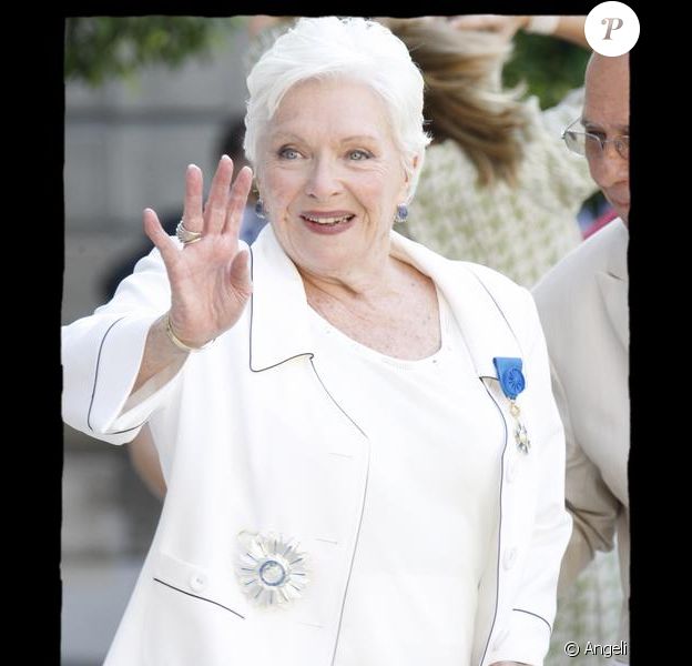 Line Renaud 81 Ans Va De Nouveau Donner De La Voix Purepeople