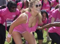 Penny Lancaster : Micro-short et décolleté généreux, difficile de trouver une "marcheuse" plus sexy !