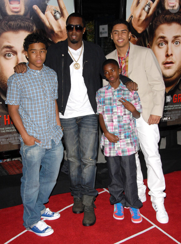 Sean 'P. Diddy' Combs en famille lors de l'avant-première de Get him to the Greek à Los Angeles le 25 mai 2010