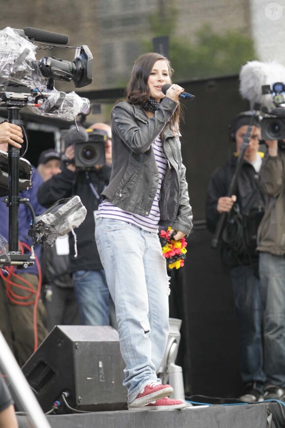 Retour triomphal de Lena Meyer-Landrut, gagnante de l'Eurovision 2010, à Hanovre, le 30 mai 2010 !