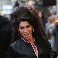 Amy Winehouse s'est débarrassée de Blake... Découvrez son nouvel homme !