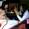 Katy Perry en pleine "bataille de doigts" avec Mustapha El Atrassi.