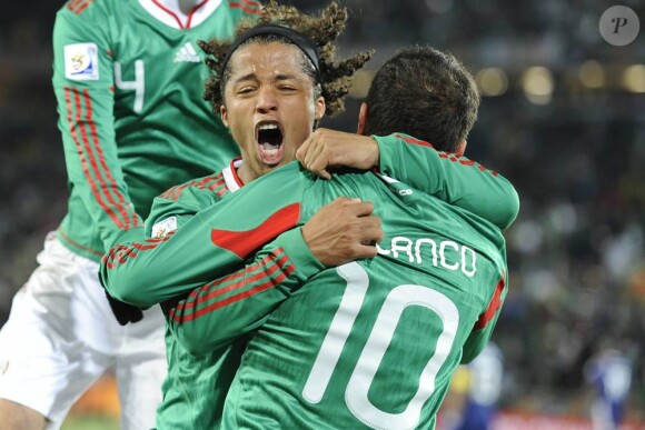 Des images de la déroute des Bleus face au Mexique, 2 buts à 0, en Afrique du Sud, le 17 juin 2010.