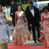 Vendredi 18 juin, à la veille de leur mariage, Victoria de Suède et Daniel Westling accueillaient de prestigieux convives pour un banquet en leur honneur. Photo : Avec Madeleine, Carl Philip et le couple royal.