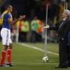Thierry Henry et Eric Abidal, deux des "anciens" du groupe France du Mondial 2010, vont s'exprimer sur la crise terrible de l'équipe...