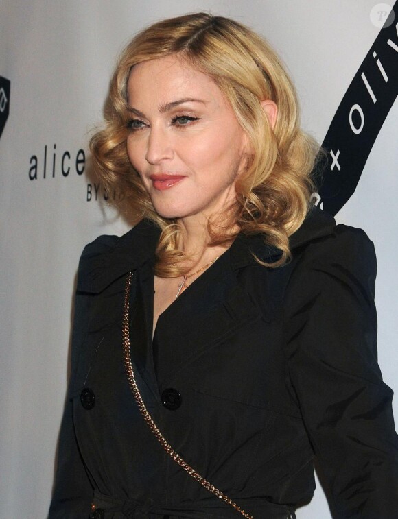 Madonna perd des places et se retrouve en 10ème position.