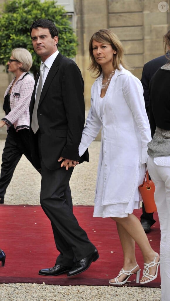 Manuel Valls et sa compange Anne Gravoin, Garden Party de l'Elysée, 14 juillet 2009