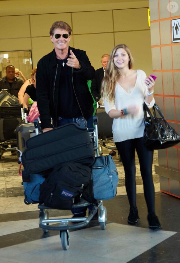 David Hasselhoff et sa fille Taylor à l'aéroport de Vienne en Autriche le 3 juillet 2010 