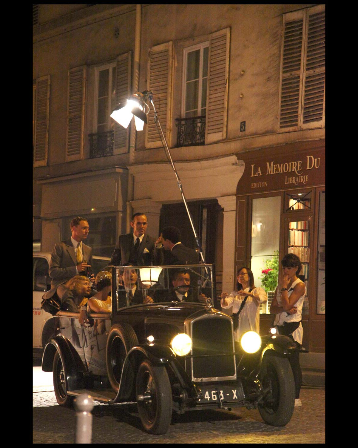 Photo : Tournage de Midnight in Paris, le 8 juillet 2010 : Owen Wilson ...