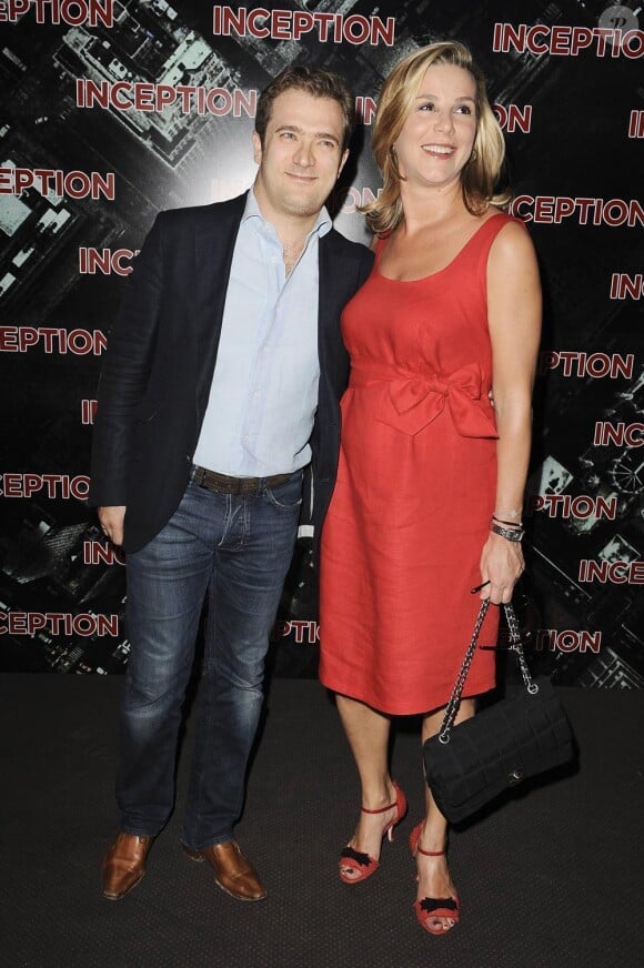 Laurence Ferrari, radieuse enceinte et son époux Renaud Capuçon à la première de Inception à Paris le 10 juillet 2010