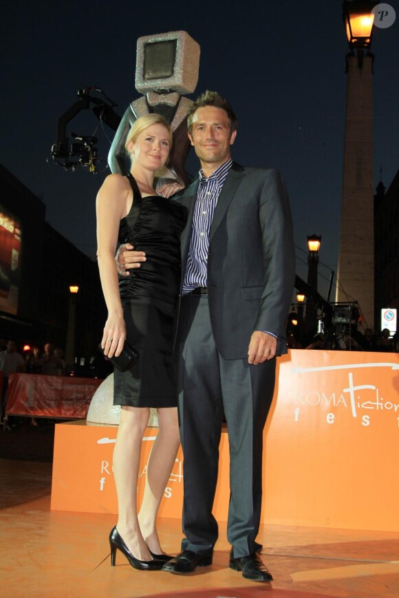Michael Vartan et sa fiancée Lauren Sklar à la cérémonie de clôture du Festival de fiction de Rome, le 10 juillet 2010.