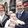 Jean de France, héritier de 40 rois qui ont fait la France, veut réimpliquer sa famille dans le débat public concernant l'intérêt national...