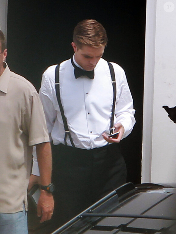 Robert Pattinson sur le tournage de Water for Elephants, à Los Angeles le 16 juillet 2010