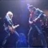 Orianthi fait son show à la guitare lors d'une répétition pour les concerts avortés de Michael Jackson - image du documentaire This Is It