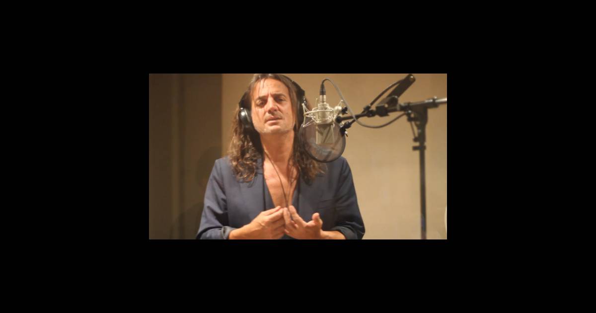 Francis Lalanne : Regardez-le se lancer dans... le zouk ...