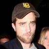 Robert Pattinson se rend à la soirée post-Emmy Awards à Los Angeles le 29 août 2010 avec son agent Stephanie Ritz