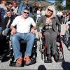 Amanda Lear et Jean-Marie Bigard ont testé la vie en chaise roulante pour l'association Handynamic
