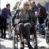 Amanda Lear a testé la vie en chaise roulante pour l'association Handynamic