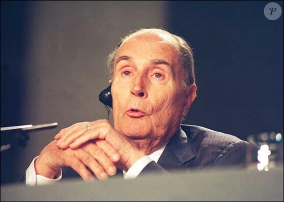 François Mitterrand incarné par Fabrice Luchini dans l'adaptation du Dernier Mort de Mitterrand ?