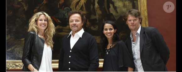 Olivia Andrez, Guillaume Durand, Sophia Aram et Frédéric Bonnaud animent Face aux Français, sur France 2