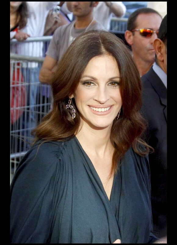 Julia Roberts à l'avant-première parisienne de Eat, Pray, Love. 19/09/2010