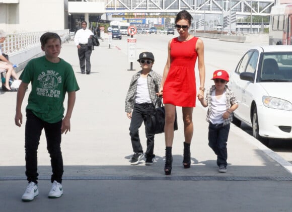 Victoria Beckham et ses trois garçons, Brooklyn, 11 ans, Romeo, 8 ans et Cruz, 5 ans