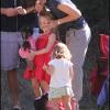 Jennifer Garner emmène sa fille Seraphina voir un match de foot avec  Violet (Brentwood, 25 septembre 2010)