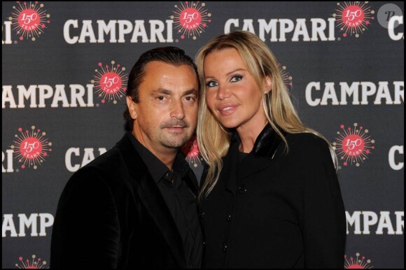 Henri Leconte et sa femme Florentine à l'occasion de la soirée Campari, qui s'est tenue au Petit Palais, à Paris, le 28 septembre 2010.