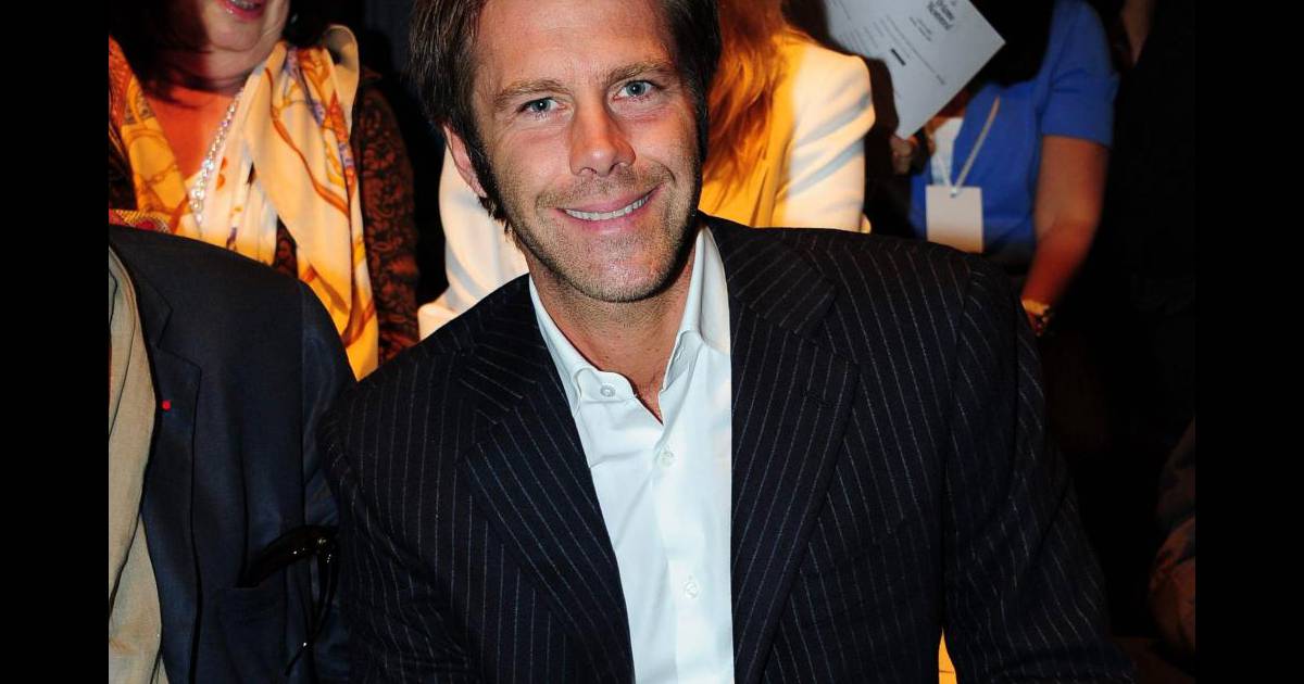 Emmanuel Philibert de Savoie au défilé Vivienne Westwood, à Paris, le 1er octobre 2010. Purepeople Emmanuel Philibert de Savoie au défilé Vivienne Westwood, à Paris, le 1er octobre 2010. Purepeople