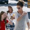 Kate Beckinsale amène sa fille  Lily Sheen (1er octobre 2010, Los Angeles)