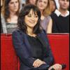 Marion Cotillard lors de l'enregistrement de l'émission Vivement Dimanche le 6 octobre 2010, diffusée le 10 octobre