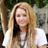 Miley Cyrus arbore un look aux influences indiennes, samedi 23 octobre, à Toluka Lake.