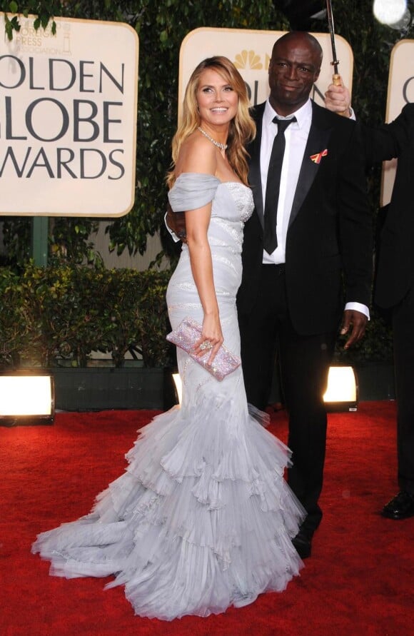 Seal est fou amoureux de son épouse Heidi Klum et pour lui prouver, il lui a même dédié un de ses clips où le couple laisse entrevoir leur amour quelques instants !
