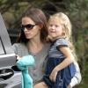 Jennifer Garner se rend à une fête d'anniversaire avec ses deux filles, Violet, 4 ans, et Seraphina, 1 an et demi, samedi 30 octobre, à Los Angeles.