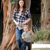 Jennifer Garner se rend dans un centre équestre avec Seraphina, la plus jeune de ses filles, samedi 6 novembre, à Los Angeles.