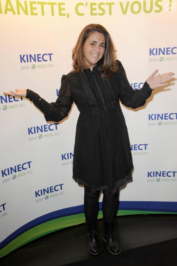 Valérie Benaïm lors de la soirée de lancement de la nouvelle console Kinect pour Xbox 360, au VIP Room à Paris le 9 novembre 2010