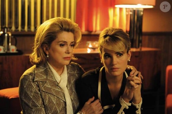 Catherine Deneuve dans Potiche, en salles le 10 novembre 2010.