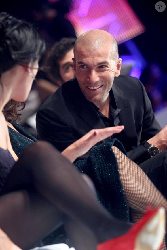 Zinedine Zidane dans le show tv Les Stars se dépassent pour ELA, le 13 novembre 2010 à Paris