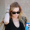 Lindsay Lohan est photographiée à la sortie de son domicile de Palm Desert, lundi 15 novembre.