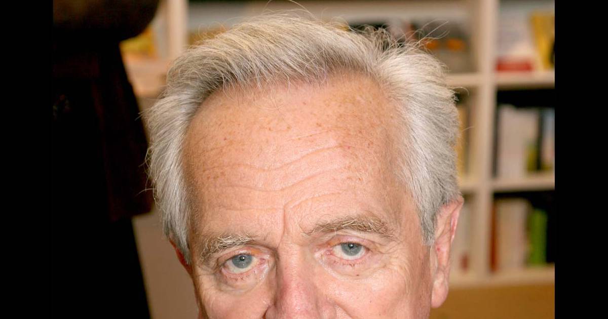 Le journaliste Philippe Labro est en deuil... Purepeople Le journaliste Philippe Labro est en deuil... Purepeople