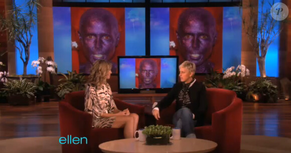 Heidi Klum chez Ellen DeGeneres le 26 novembre 2010