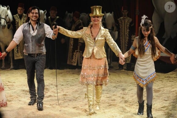 Joseph Bouglione et Jeane Manson au cirque Bouglione, le 27 novembre 2010.