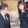 Carla Bruni et Nicolas Sarkozy sur le perron de l'Elysée, le 4 novembre 2010