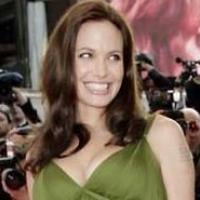 Le look d'Angelina Jolie : Une icône mode des temps modernes...