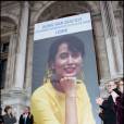 Portrait d'Aung San Suu Kyi à Paris 