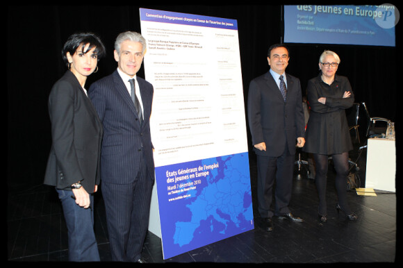 Rachida Dati, Christophe de Backer, Mercedes Erra et Carlos Ghosn au Théâtre du Rond-Point, à Paris, lors de son événement "Les états généraux de l'emploi des jeunes en Europe". 7/12/2010