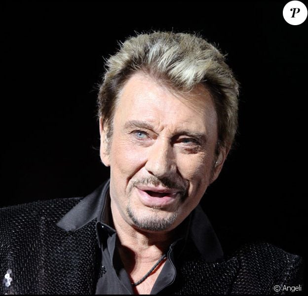 Après Camus, Johnny Hallyday se sépare de son agence de ...