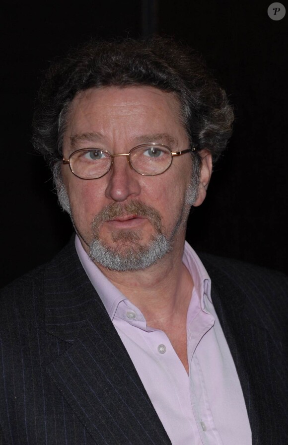 Robert Guédiguian sera le président du jury de la 23e édition du Festival Premiers Plans d'Angers, qui se tiendra du 21 au 30 janvier 2011.